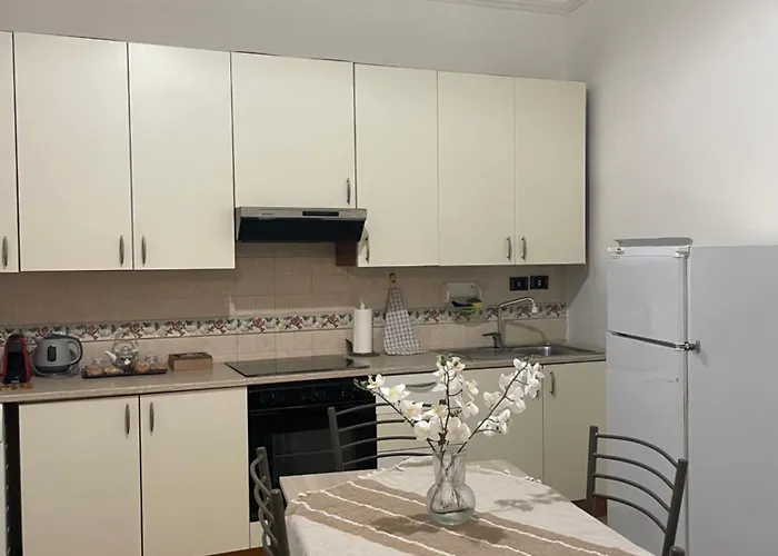 דירה Dimora Pugliese בארי